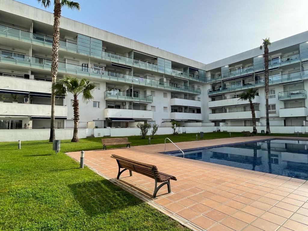 V017 - Porto Marina Apartment โรเซส ภายนอก รูปภาพ